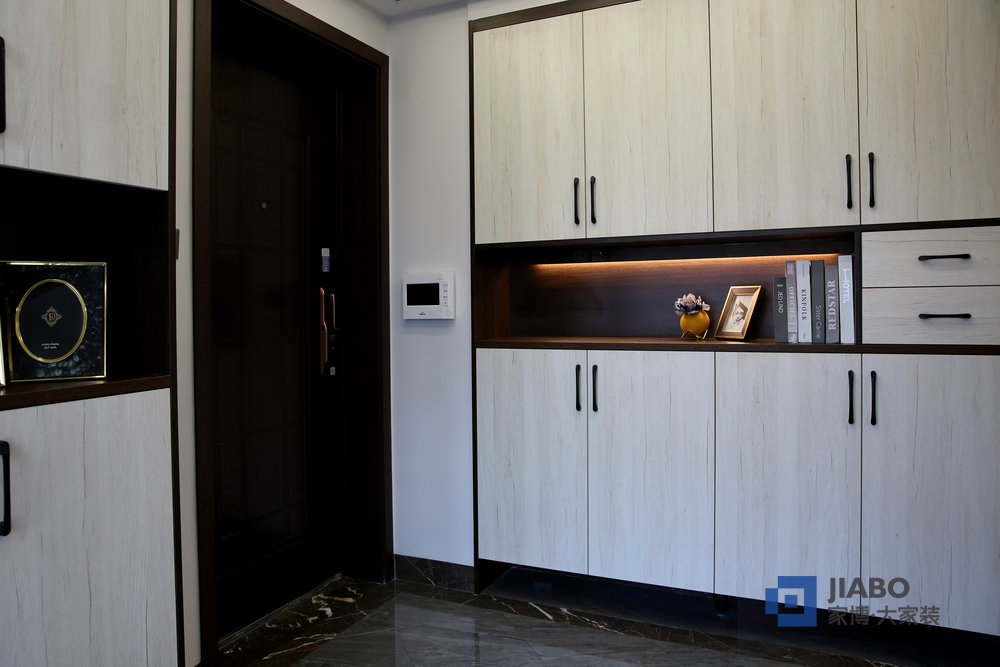 1623635008244130.jpg 4.1入戶(hù)走廊.jpg