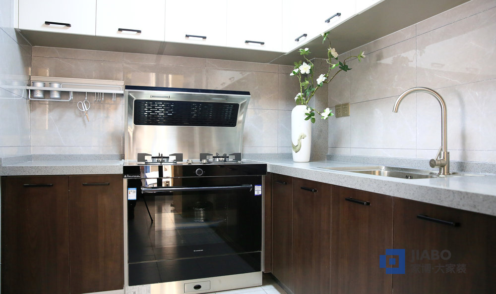 望云體育新城125㎡三室兩廳裝修效果圖 5廚房.jpg