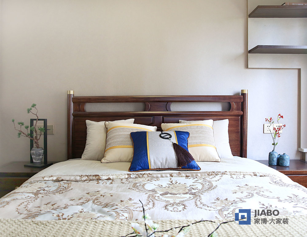 株洲藍(lán)溪谷中式風(fēng)格裝修案例 臥室.jpg