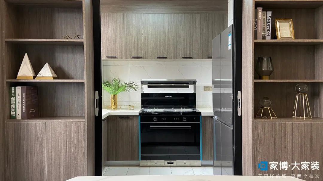 時尚不失質(zhì)感 時尚不失質(zhì)感